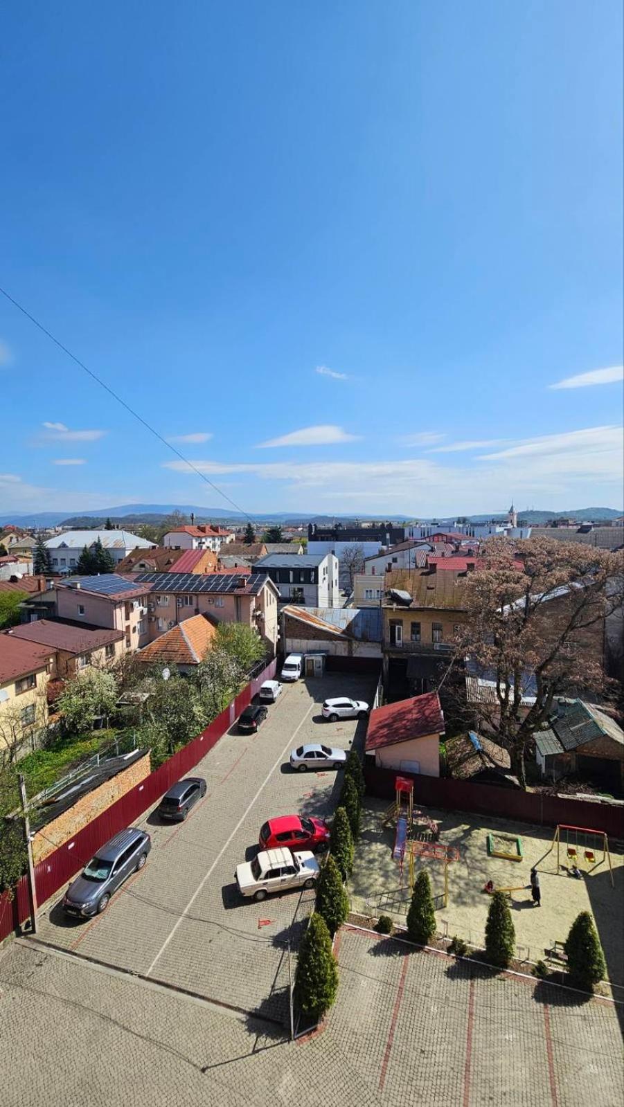 Soft Pink Apartment Mukacheve Exterior photo